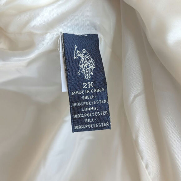 U.S. Polo Assn. Puffer Vest Cream Sz 2X - Picture 4 of 6